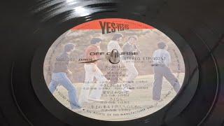 Off Course - 愛を止めないで = Ai O Tomenaide (Don't Stop Loving) (Express ETP-90257 Side 1)