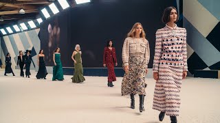 Chanel celebrates tweed in its fall-winter 2022- 2023 collection