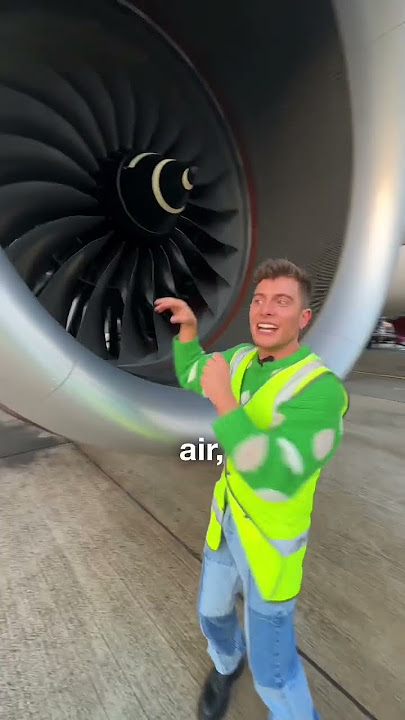 The incredible engineering of a jet engine ✈️