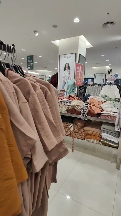 Liburan? Belanja di Matahari.