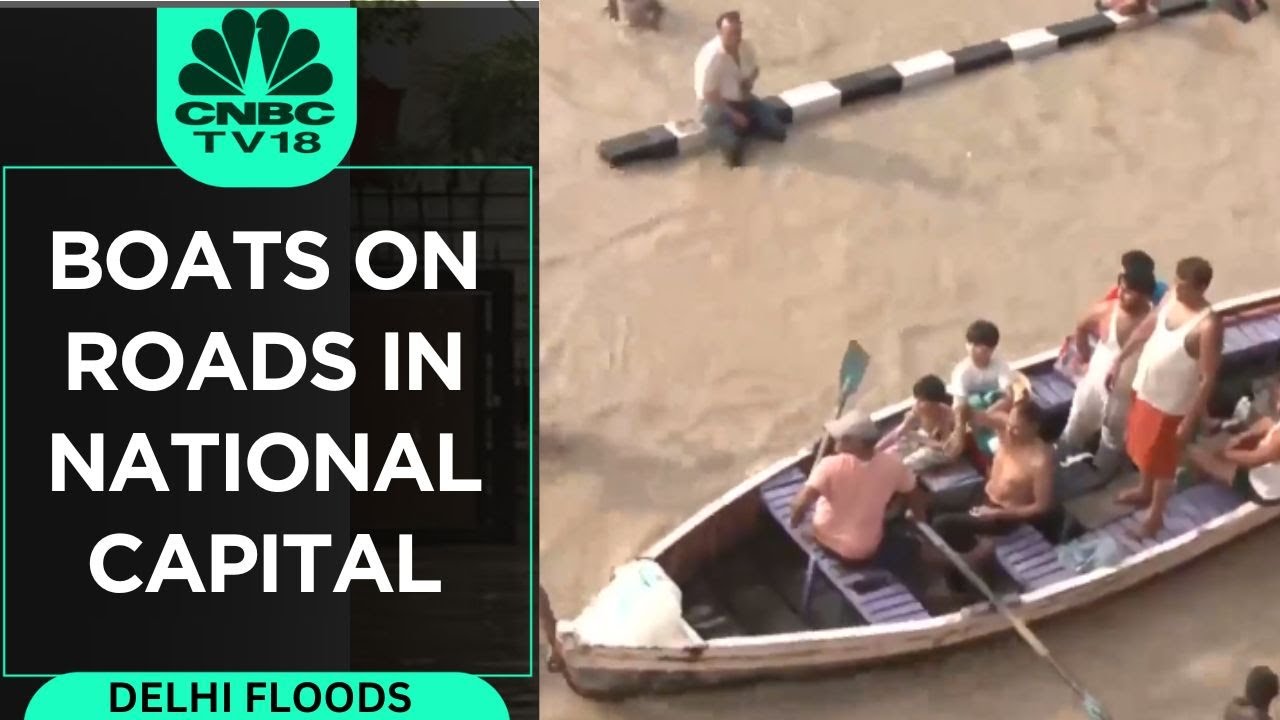 Delhi News People Use Boats To Commute In The National Capital