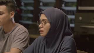 Raja Atiq Angau Bercinta