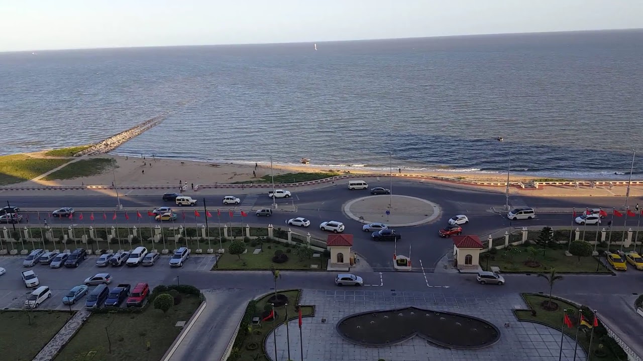 Maputo, Mozambique, vista a la playa desde el hotel Gloria Apec