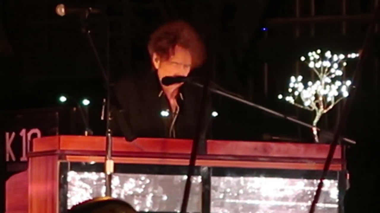 Bob Dylan live "A Rainy Night in Soho" (Pogues cover, live debut) Outlaw Phoenix 13 May 2025