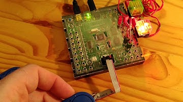 ftDuino reads RFID tag via MFRC522 board