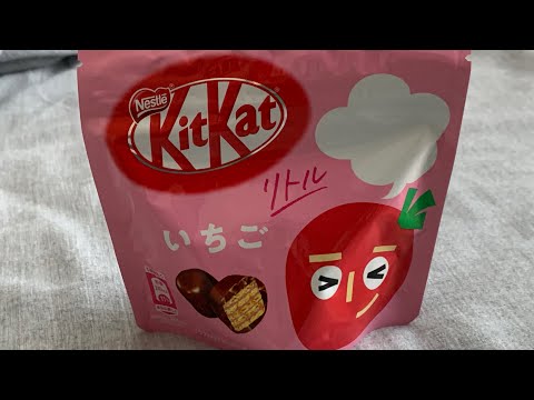 Kit Kat Strawberry Bites