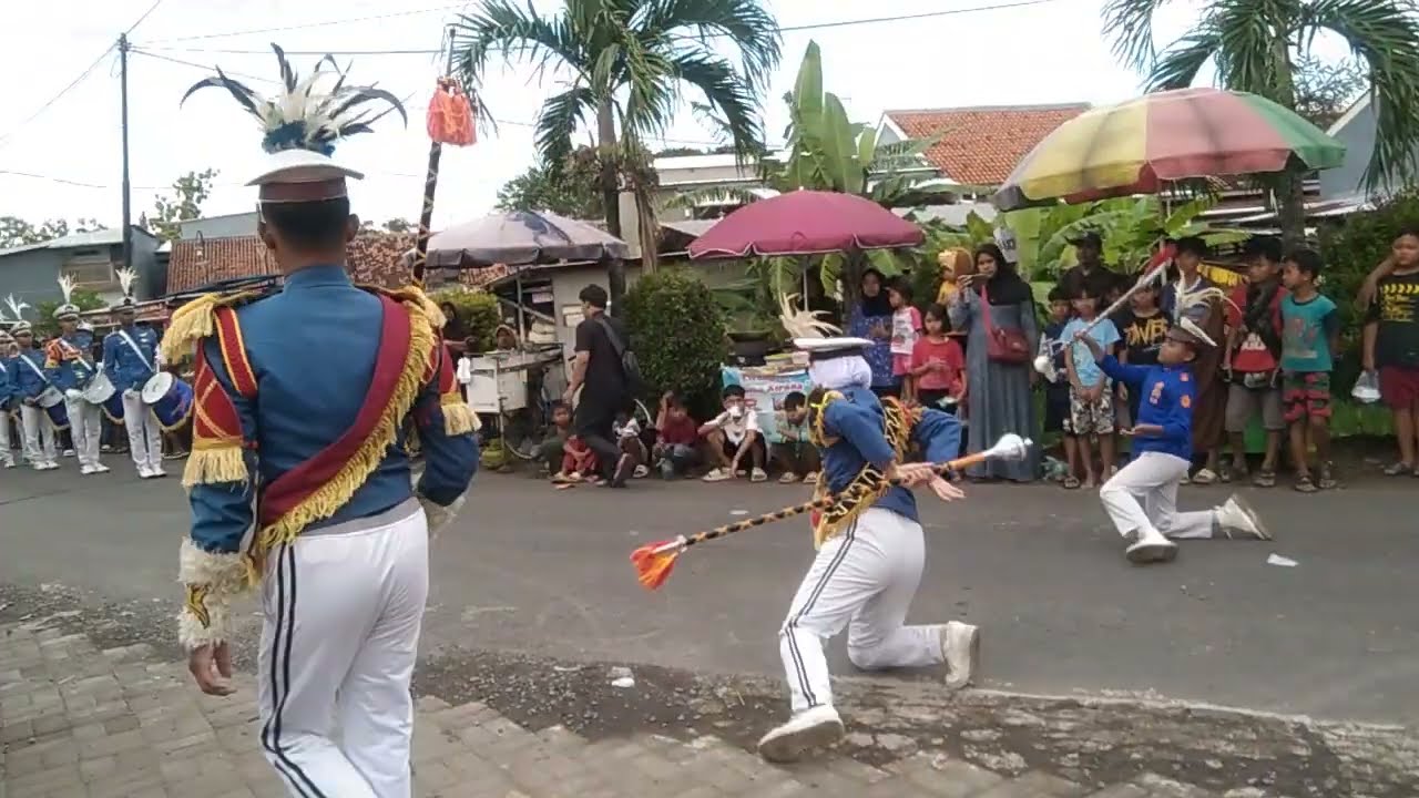 Aktrasi keren ‼️ parth 2 crops Drum band Manggala Yoda live di TPQ Al-Istiqomah yosorejo pekalongan
