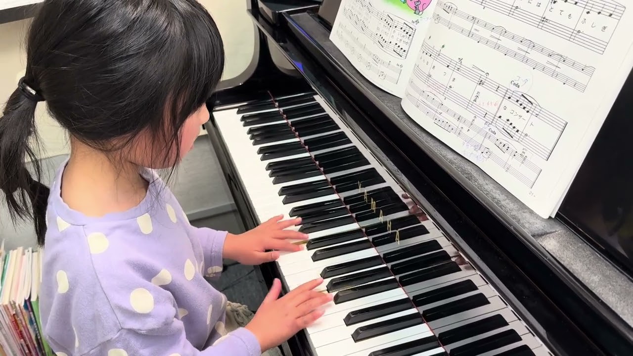 おとぎのくにのコンサート 樹原涼子 ピアノランド③ - YouTube