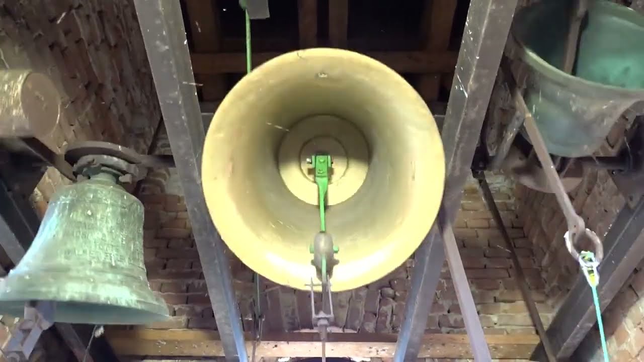 HÁCS (H), Az evangélikus templom harangjai/Die Glocken der evangelischen Kirche