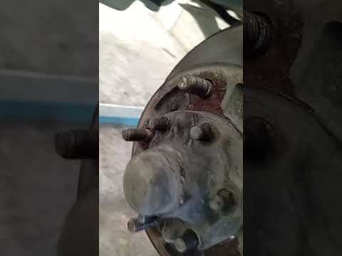 تغير طنبور وتيل امامي تويوتا