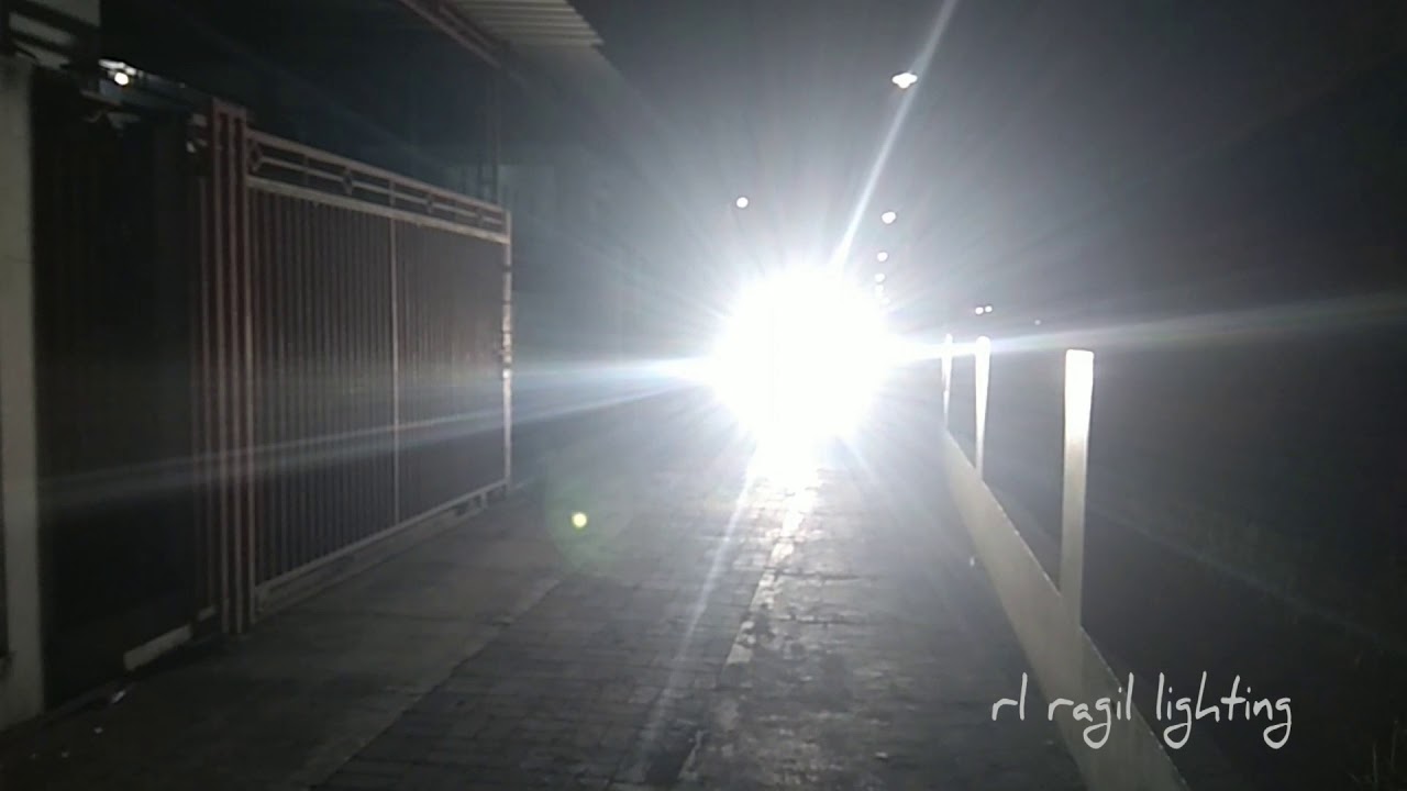 FRESNEL AS COB 200W SUPER WHITE sblh kanan warna aslinya FRESNEL AS COB 200W SUPER WHITE sblh kanan warna aslinya