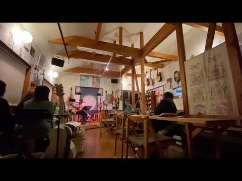 Theピーズ  温霧島　弾き語り