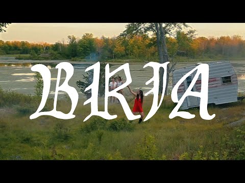 Bria - The Sun Ain't Gonna Shine Anymore (Official Video)