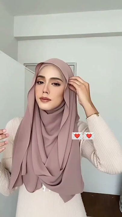 10 second hijab style 😍 #hijab #hijabstyle #hijabtutorial #hijabers #shorts