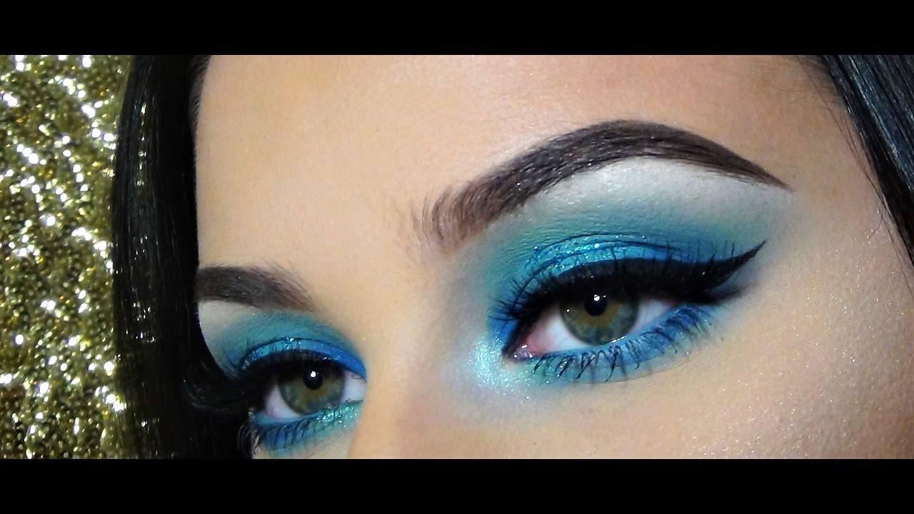 Groovy Blue Glitter Makeup Tutorial BeatsByLana YouTube