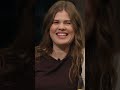 Lis Sørensen fortolker Pigen ud af Aarhus af Tina Dickow - Toppen af poppen - TV 2 Play