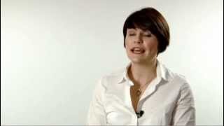 Celebrity Feeling baby move for the first time Wealth