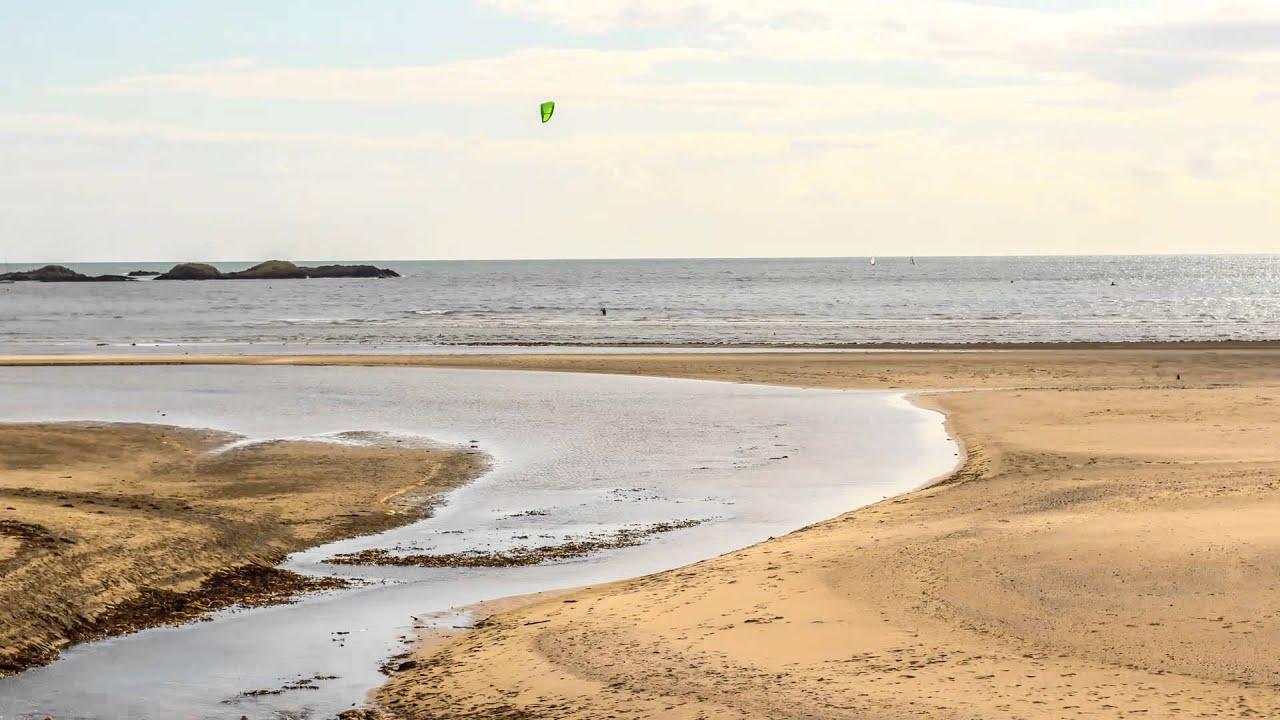 My first time lapse - Rhosneigr Beach - Canon 600D