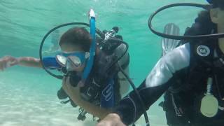 Tea's Bubblemaker Adventure - Roatán, Honduras - August 2015