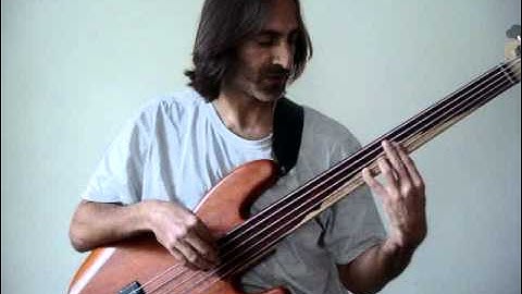 Fretless Technique: Mwah