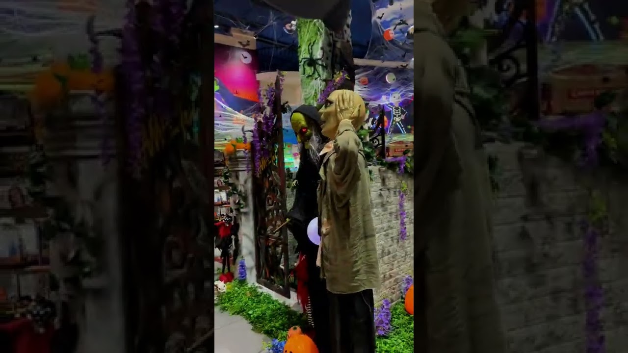 Happy Halloween 🎃 Halloween in Dubai Mall