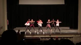 UIUC College of Business Best Dance Crew 2019 - Phi Gamma Nu 1st Place Routine