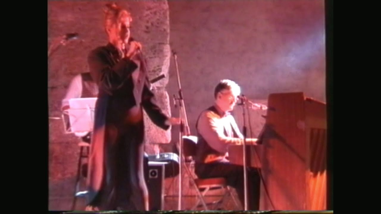 ARIJANA I GOSTI  -  KAZALIŠNI I FILMSKI EVERGREEN - HNK Split