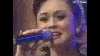 Stb. Baju Biru - Iin Indriani
