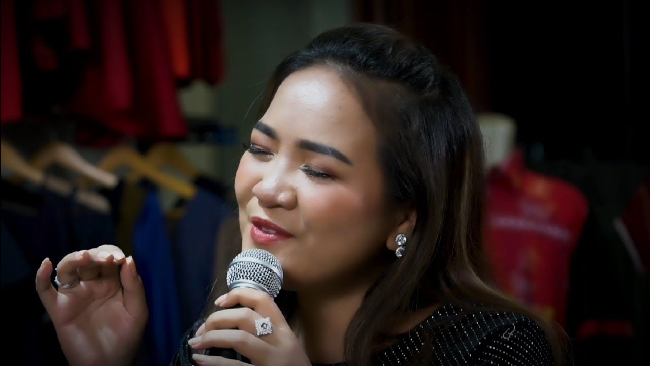 Averiana Barus - Korban Ate Ngena (Official Live Record)