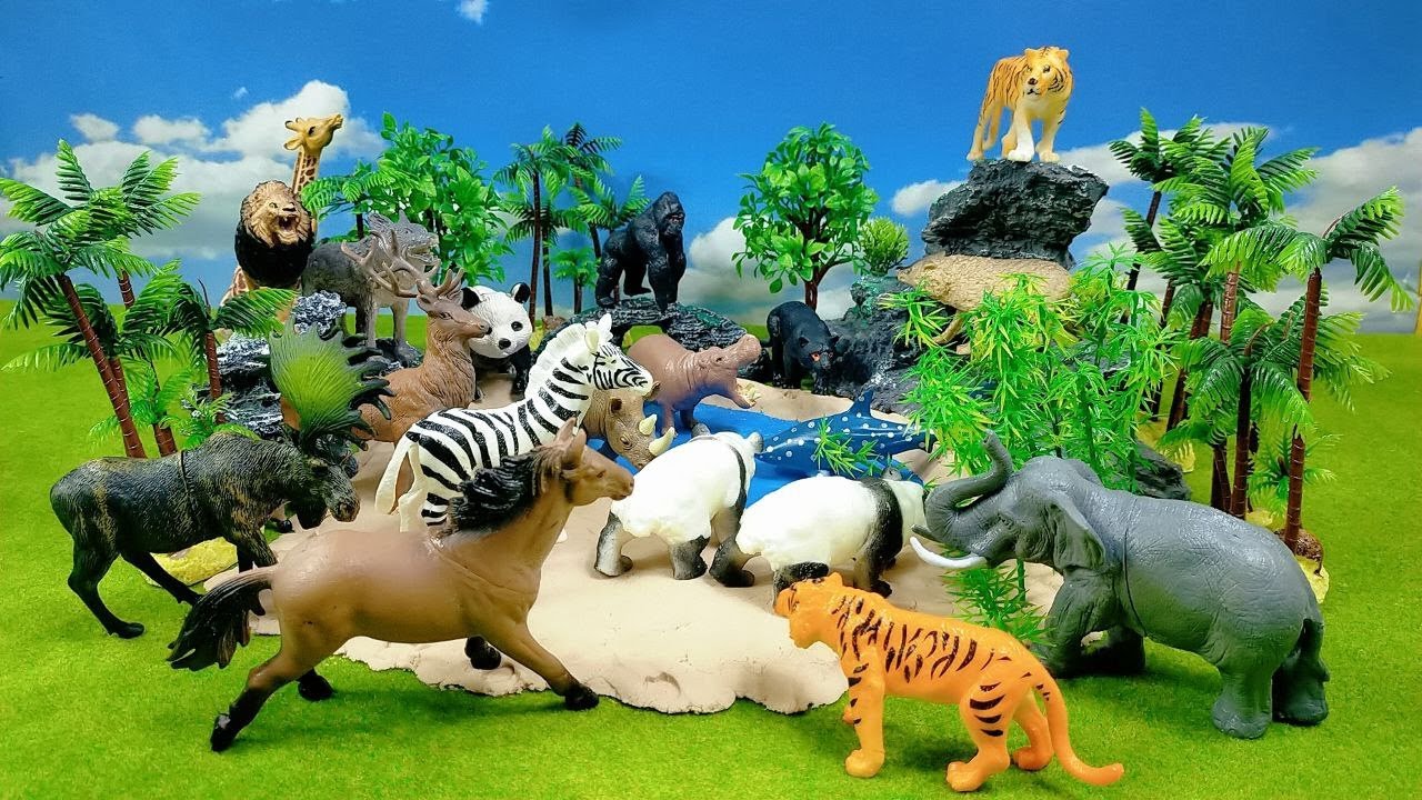 Fun Playmobile Animal Figurine Diorama with Wild Animals Learn Animal Names Animals Zoo 24