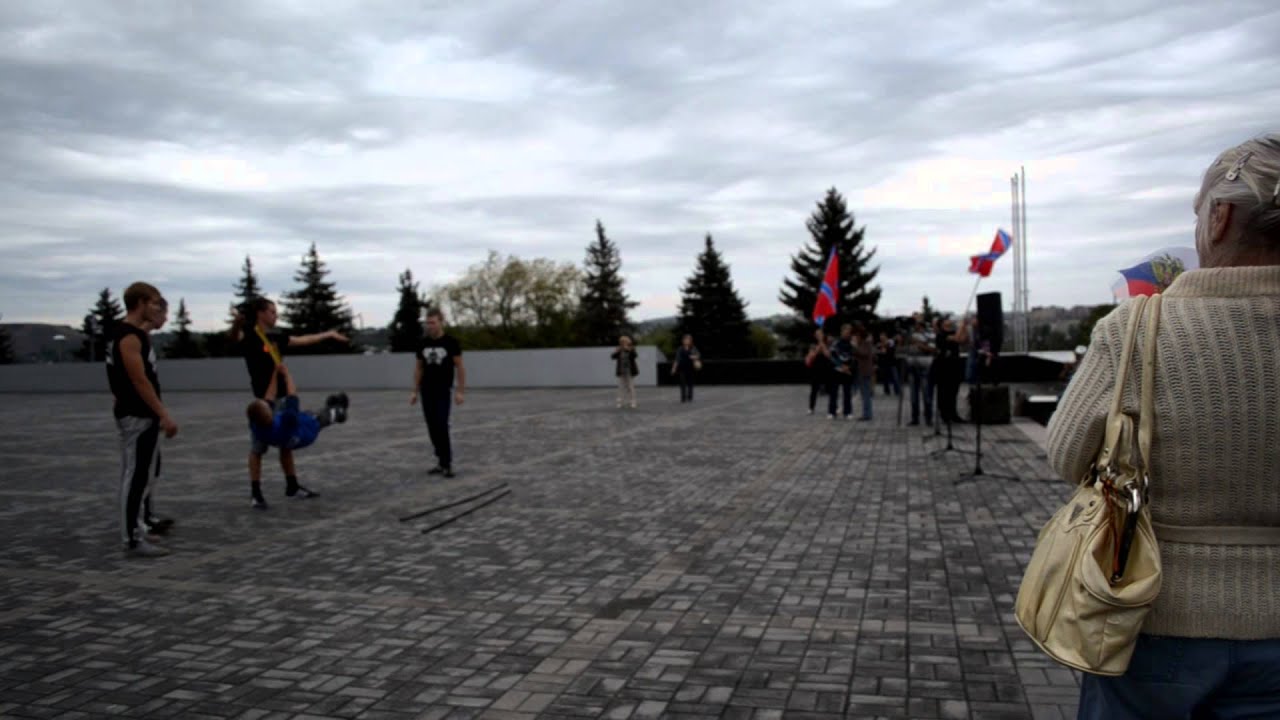 Выступление в Донецке (Освобождение Донбасса от немецко-фашистких войск) extreme home makeover