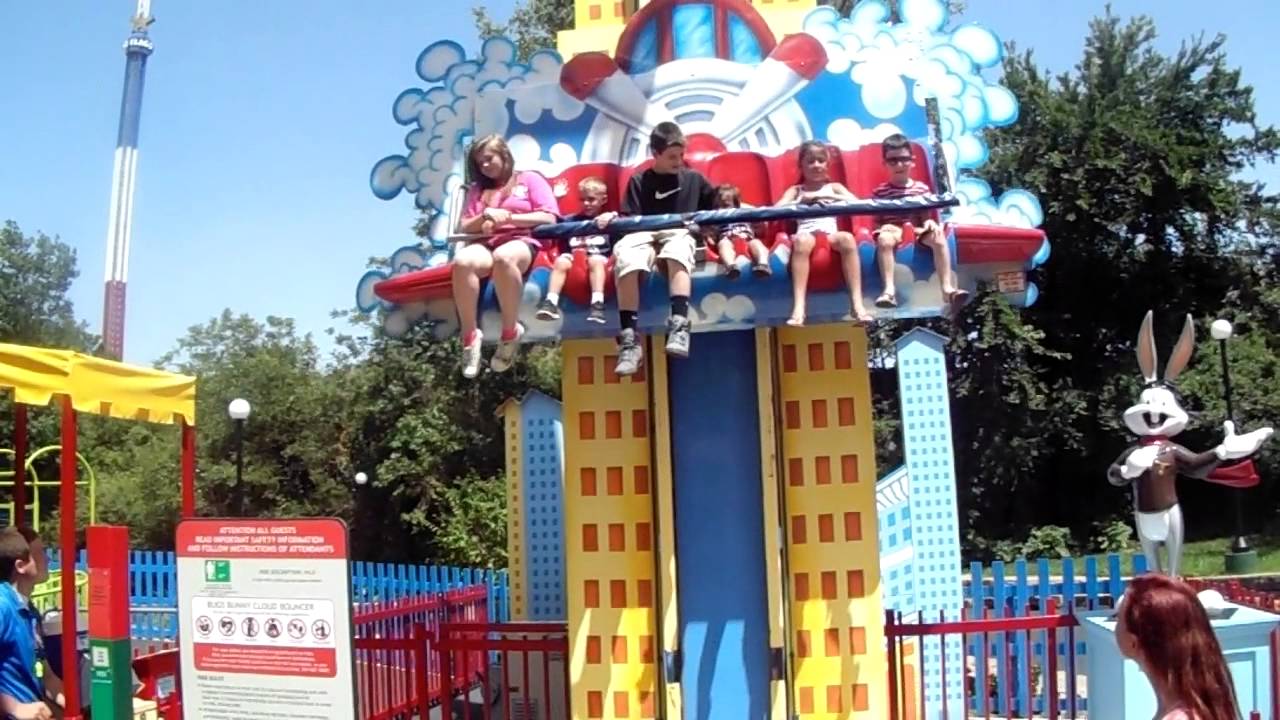 Bugs Bunny's Cloud Bouncer Six Flags Over Texas