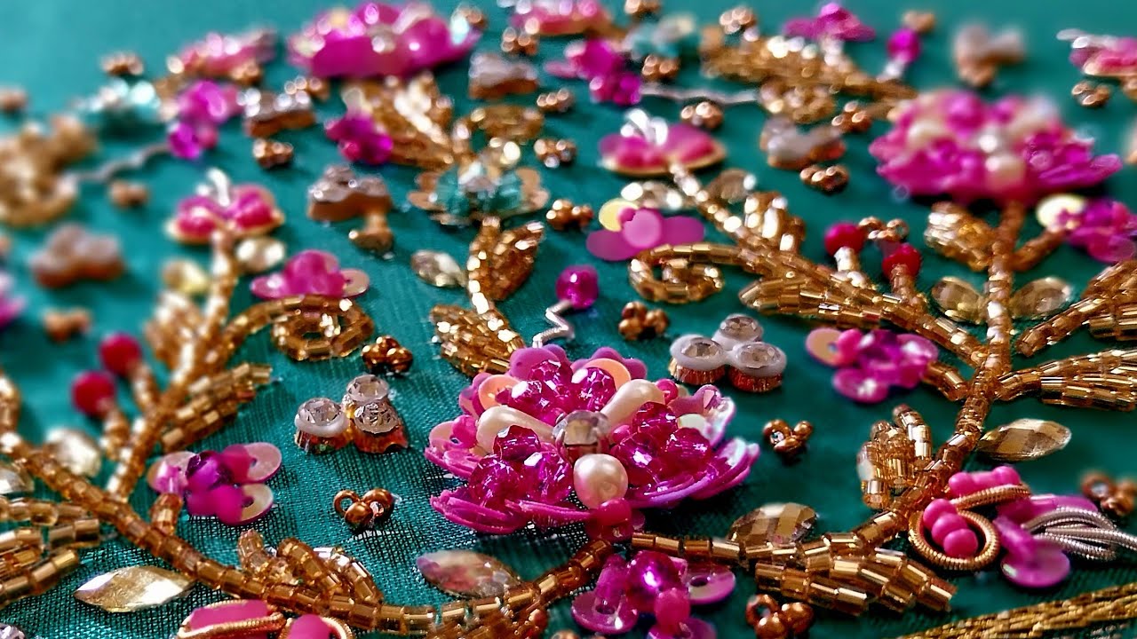 Beautiful & colorful short sleeve floral design @colorbuckethandiwork5752 