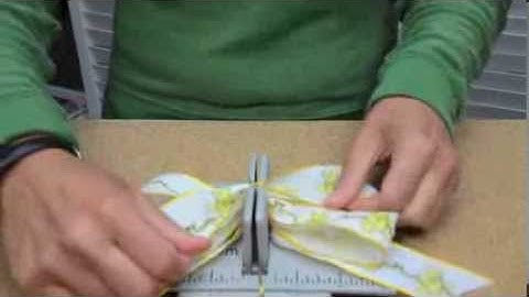 Video Tutorial - Make a Bow with One Direction Ribbon