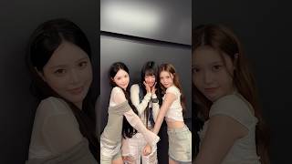 こっち向いて naya🩵 #izna #이즈나 #BANGJEEMIN #KOKO #JEONGSAEBI #DUMB_HOT