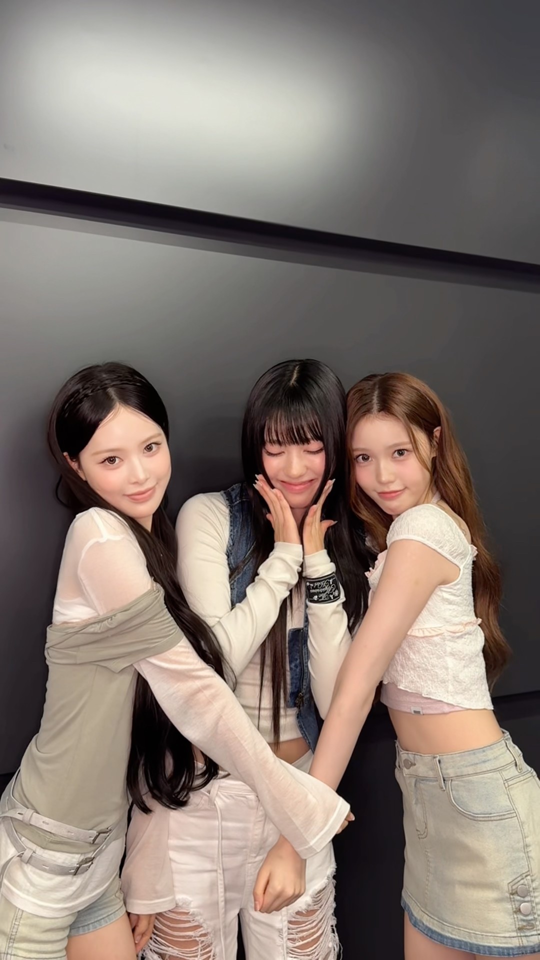こっち向いて naya🩵 #izna #이즈나 #BANGJEEMIN #KOKO #JEONGSAEBI