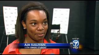 Mark Wahlberg Visits Tc Williams High School In Alexandria