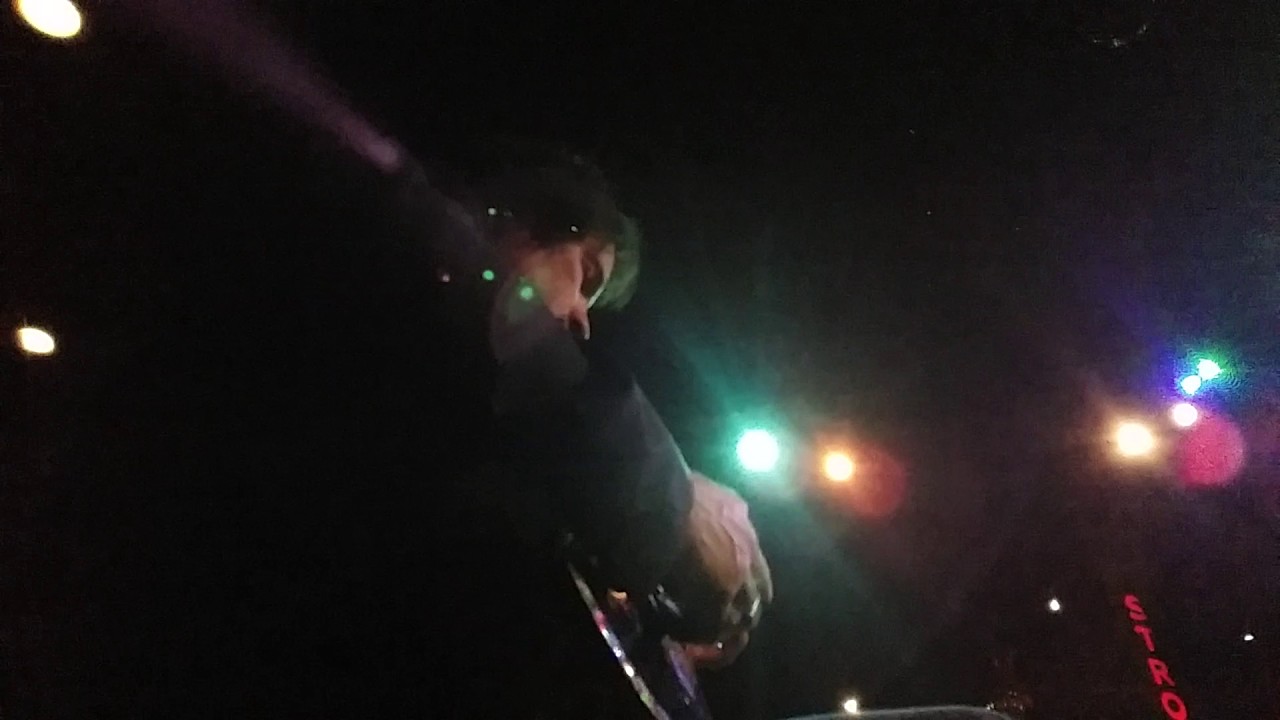 BOUZOUKI SAKIS ZOVLIKAS 