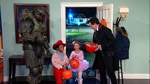 Stephen Gets Some Trick-Or-Treater...