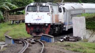 KA Siliwangi di track edan ciperdah
