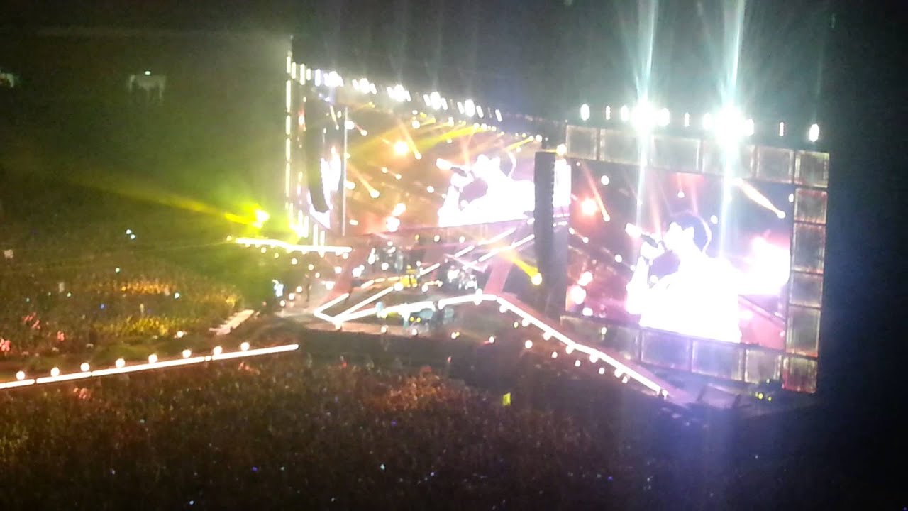 1D Best Song Ever Wembley Stadium 6 6 14 from Block 501 YouTube