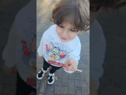 شكل المصاصة يلي ختارها  