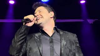 Daniel Emmet All I Want For Christmas Is You Mariah Carey Cover Arlington Music Hall 12.8.23