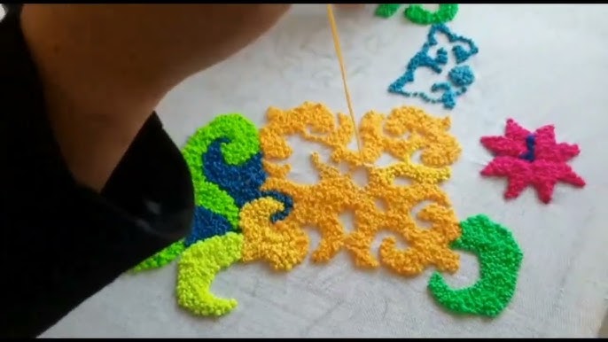 Үлкен жопа үлкен әтешке секіреді