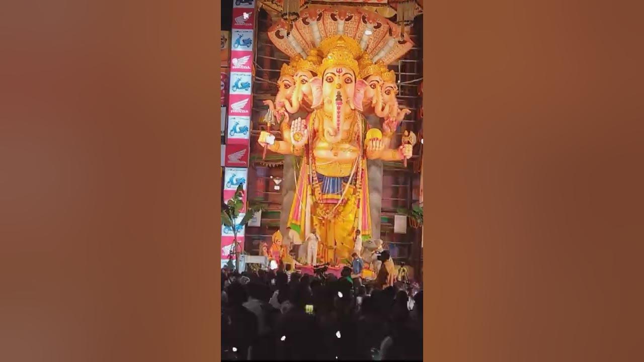 Lambodaraya Vigneshwaraya Gaurisutaya Gananakaya l Ganesh chaturthi ...