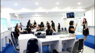 Micro Teaching :First Week Vocabulary  Gen 7 Group 3 Team 6