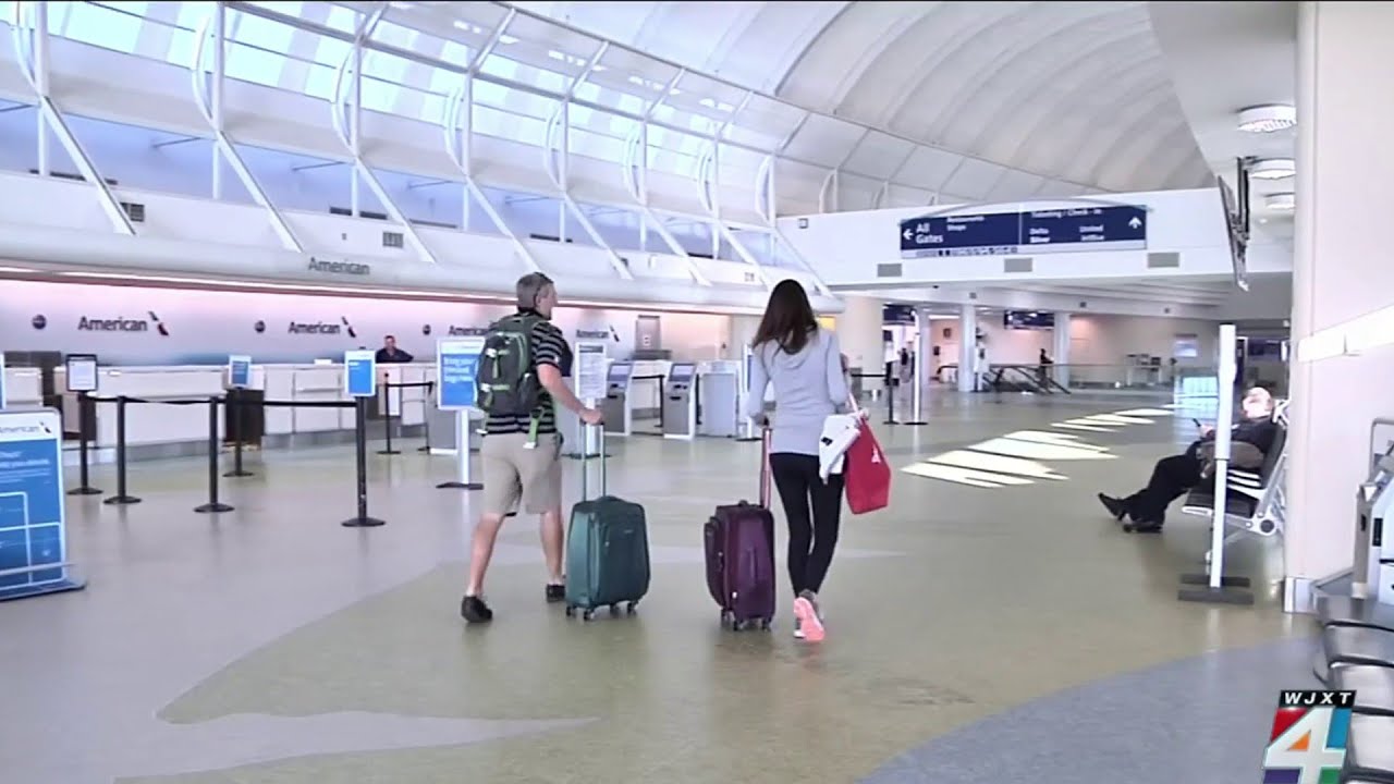 Holiday travel at the airport