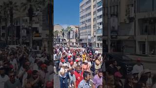 İzmir Büyükşehir Belediyesinde 23 Bin Çalışan Grevin Ikinci Gününde Yürüyüşlerine Devam Ediyor.