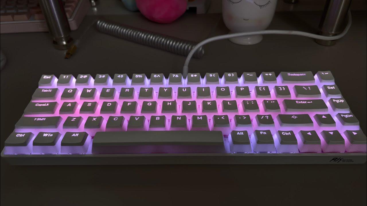 RK Royal Kludge RK68 mechanical keyboard pudding keycaps baby pink