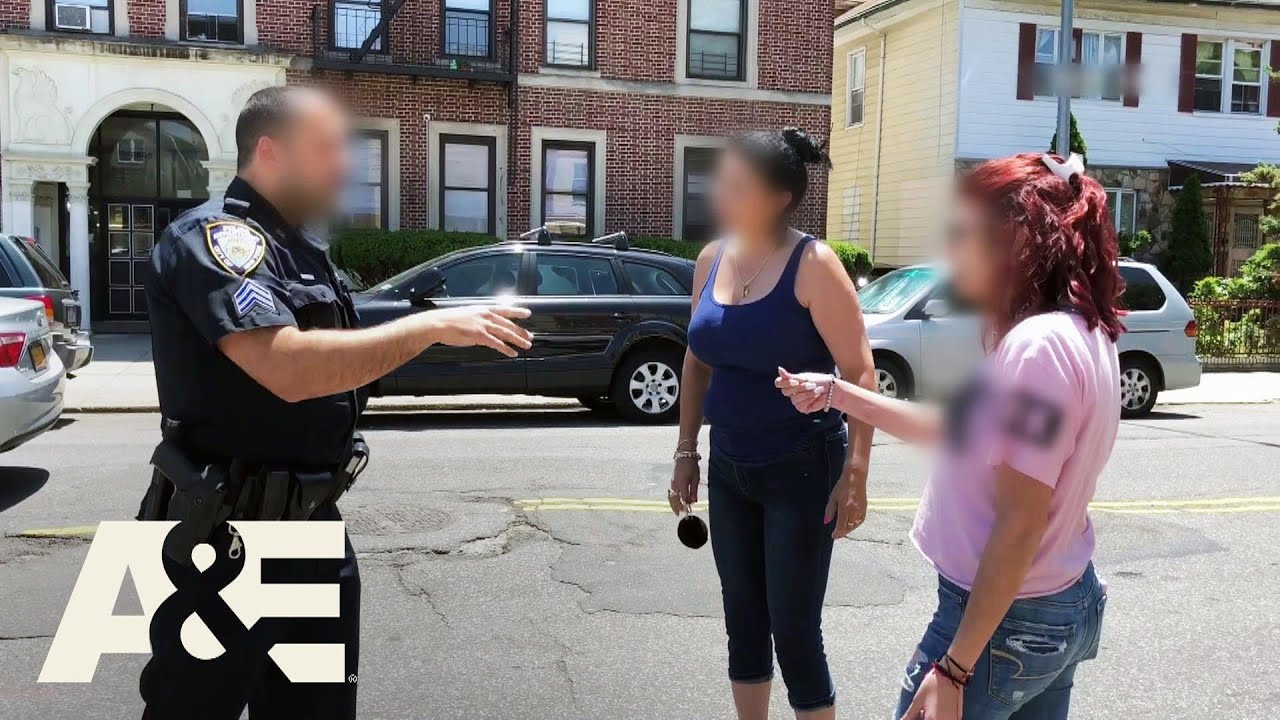 NYPD Shuts Down WILD Feud Over a Parking Spot | Neighborhood Wars | A&E